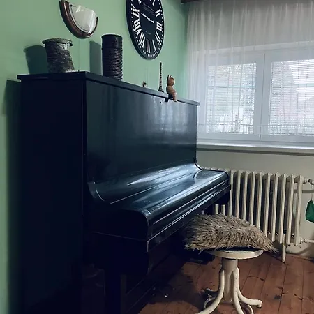 Na Bezdeku *