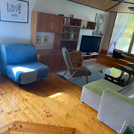 Na Bezdeku Villa *